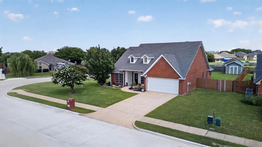 100 Radecke Road Krum, TX 76249