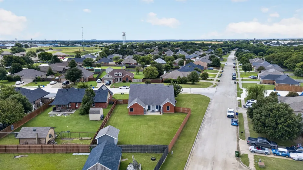 100 Radecke Road Krum, TX 76249