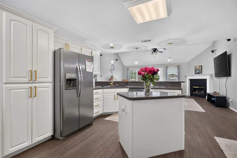 100 Radecke Road Krum, TX 76249