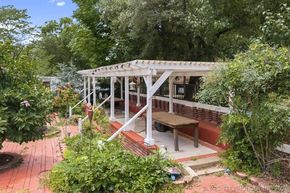 125 G STREET SW Ardmore, OK 73401