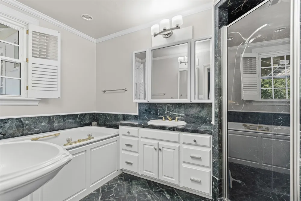 125 G STREET SW Ardmore, OK 73401