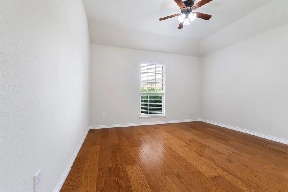 4013 Dalton Drive Rowlett, TX 75089