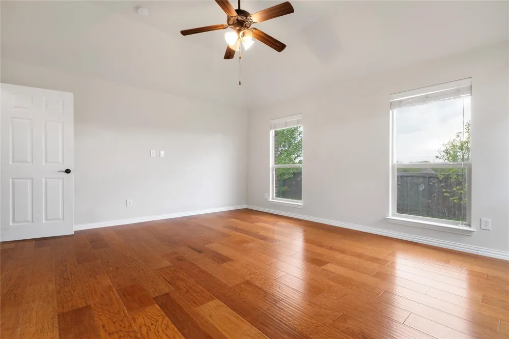 4013 Dalton Drive Rowlett, TX 75089