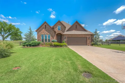 11351 S 281st EastPlace