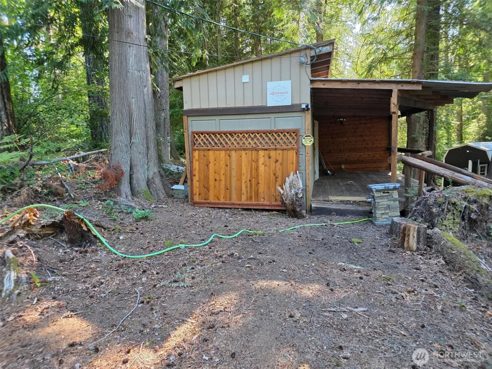 71 E Lakeshore Drive E Shelton, WA 98584