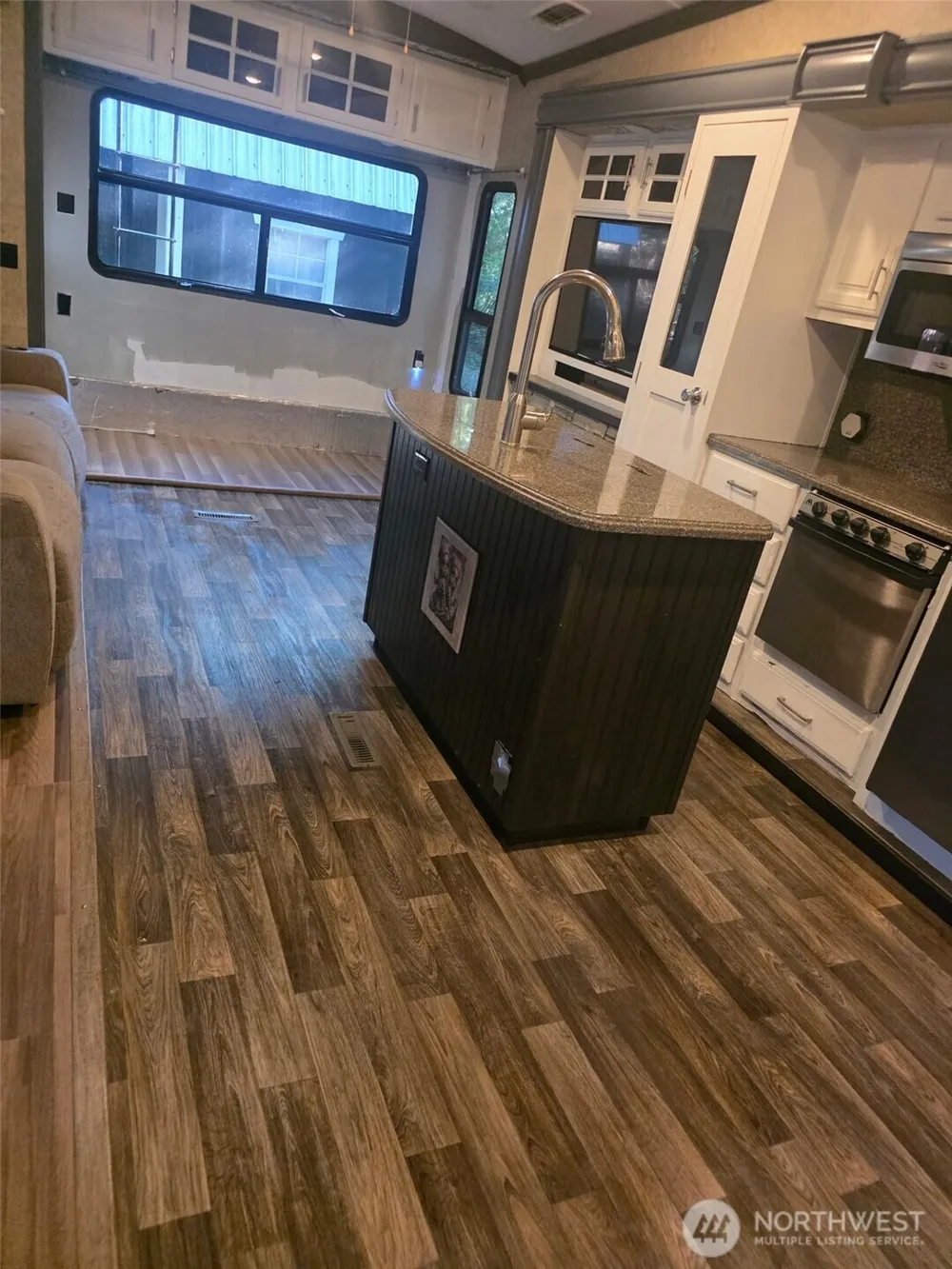 71 E Lakeshore Drive E Shelton, WA 98584