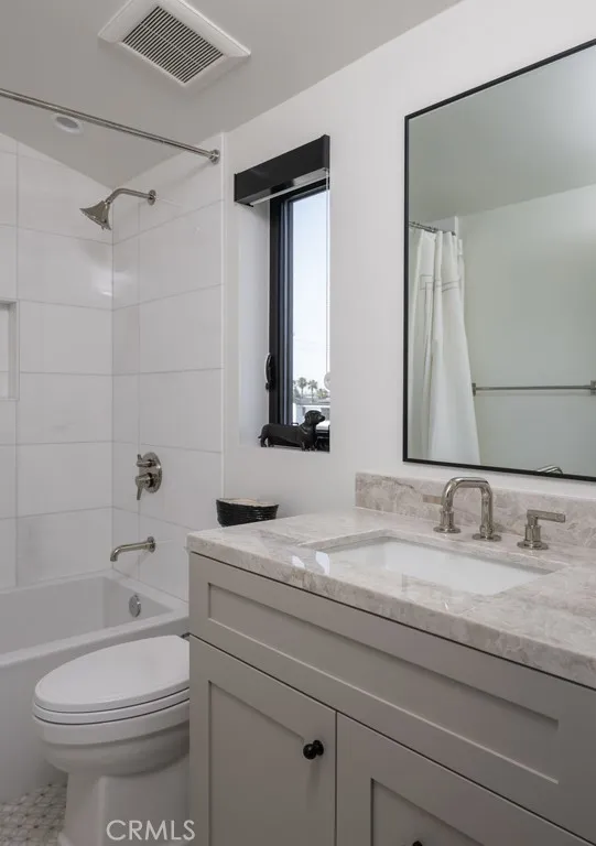 419 Goldenrod Avenue Corona del Mar, CA 92625