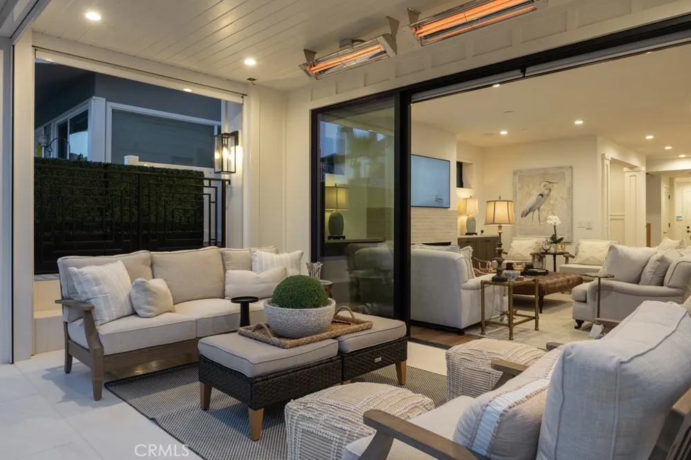 419 Goldenrod Avenue Corona del Mar, CA 92625