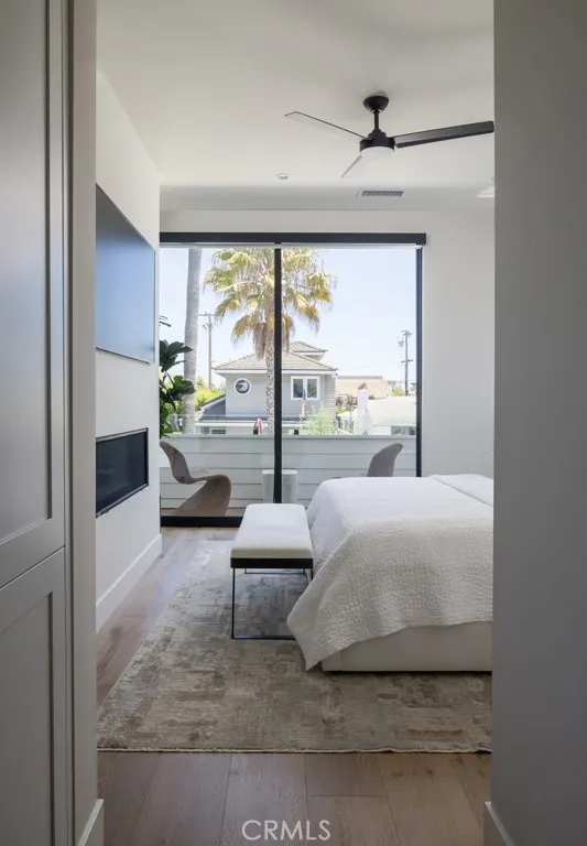 419 Goldenrod Avenue Corona del Mar, CA 92625