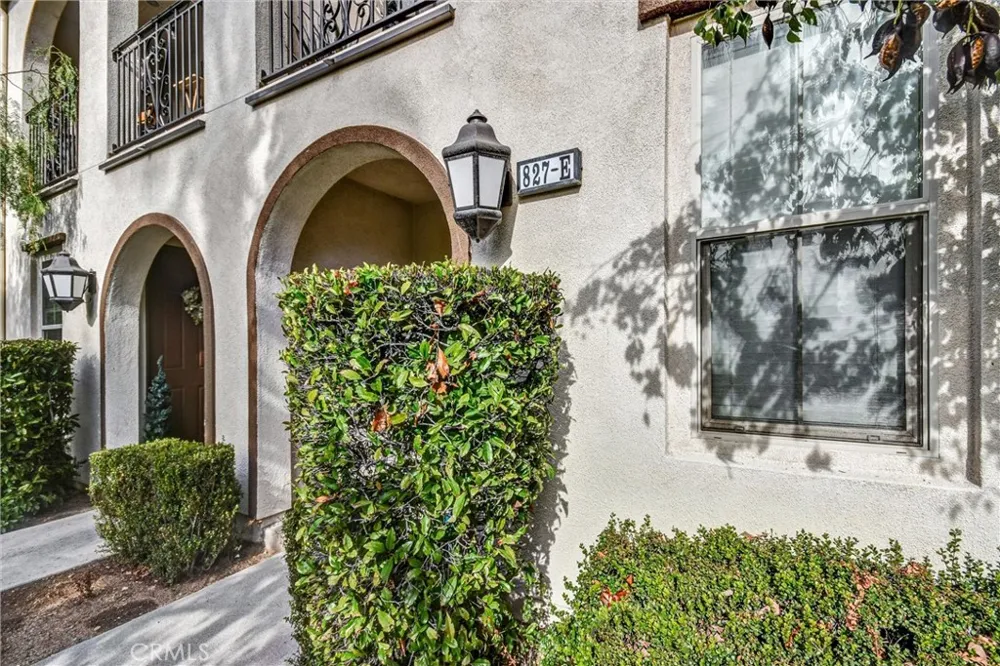 827 E Promenade #E Azusa, CA 91702