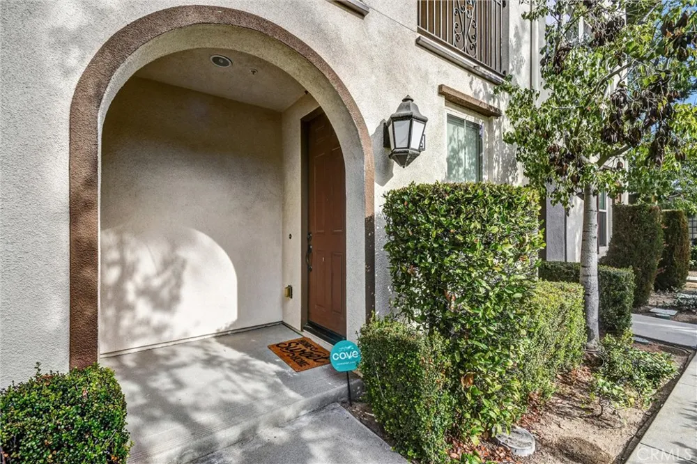 827 E Promenade #E Azusa, CA 91702