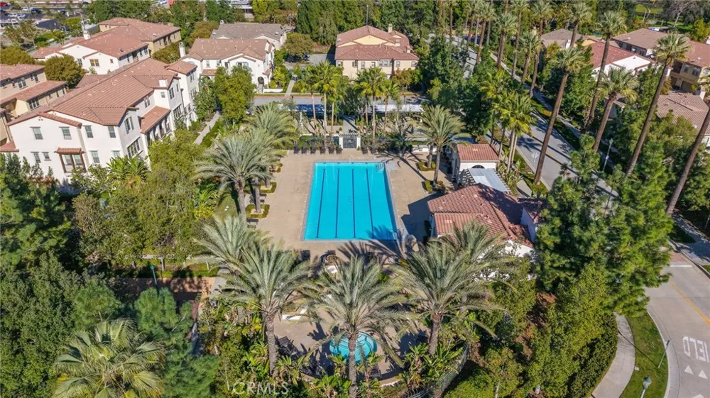 827 E Promenade #E Azusa, CA 91702
