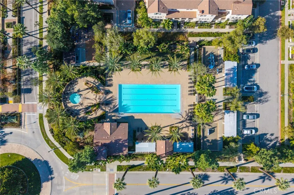 827 E Promenade #E Azusa, CA 91702