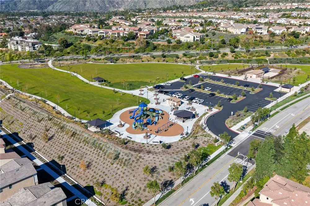 827 E Promenade #E Azusa, CA 91702