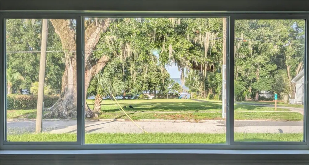 414 S PROSPECT STREET Crescent City, FL 32112