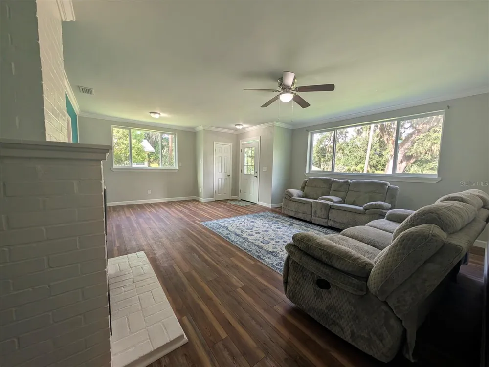 414 S PROSPECT STREET Crescent City, FL 32112