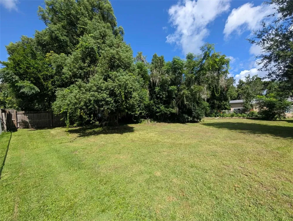414 S PROSPECT STREET Crescent City, FL 32112