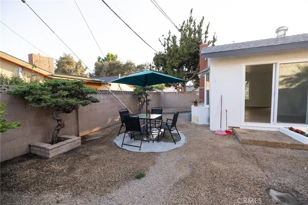 1922 Meriday Santa Ana, CA 92706