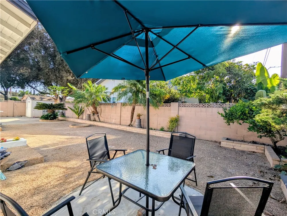 1922 Meriday Santa Ana, CA 92706