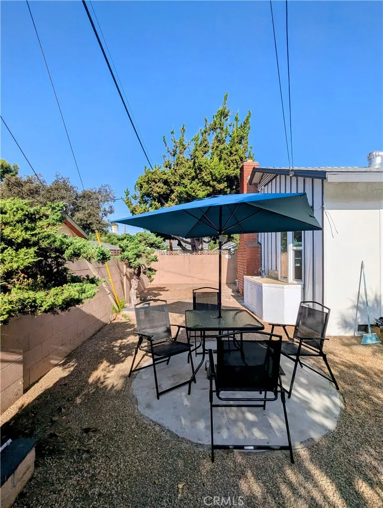 1922 Meriday Santa Ana, CA 92706