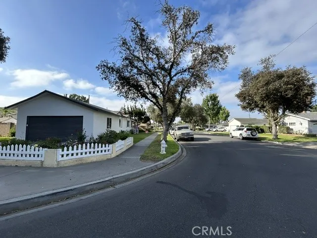1922 Meriday Santa Ana, CA 92706