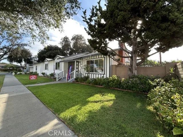 1922 Meriday Santa Ana, CA 92706