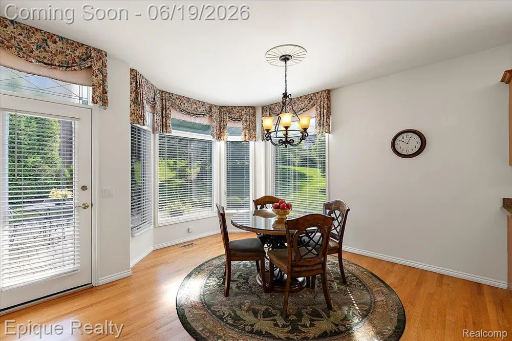 5675 Golf Pointe Drive Clarkston City, MI 48348