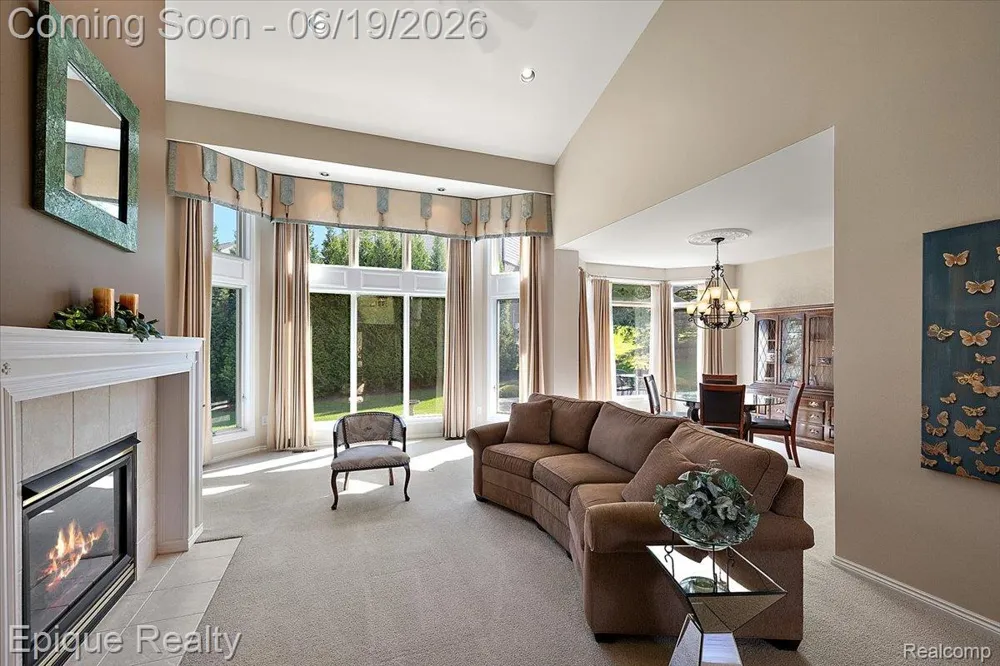 5675 Golf Pointe Drive Clarkston City, MI 48348