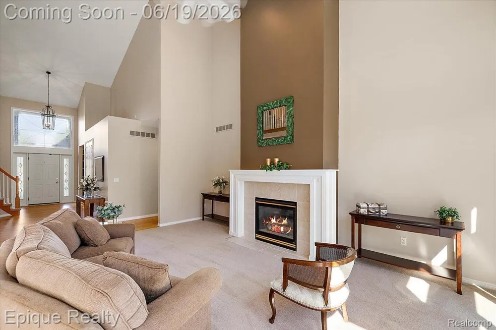 5675 Golf Pointe Drive Clarkston City, MI 48348
