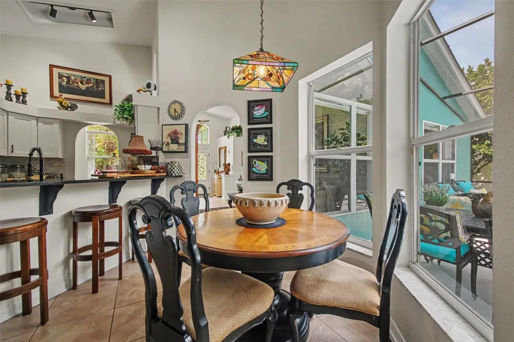 1986 CRYSTAL DOWNS COURT Oviedo, FL 32765