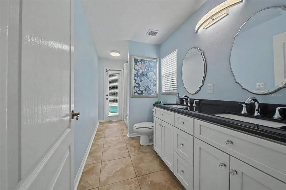 1986 CRYSTAL DOWNS COURT Oviedo, FL 32765