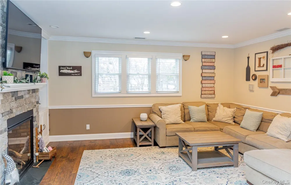 15 Crane Neck Drive Sound Beach, NY 11789