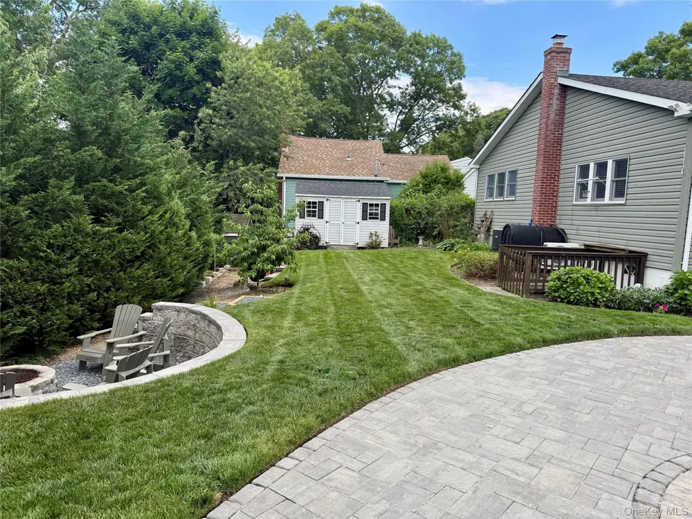 15 Crane Neck Drive Sound Beach, NY 11789