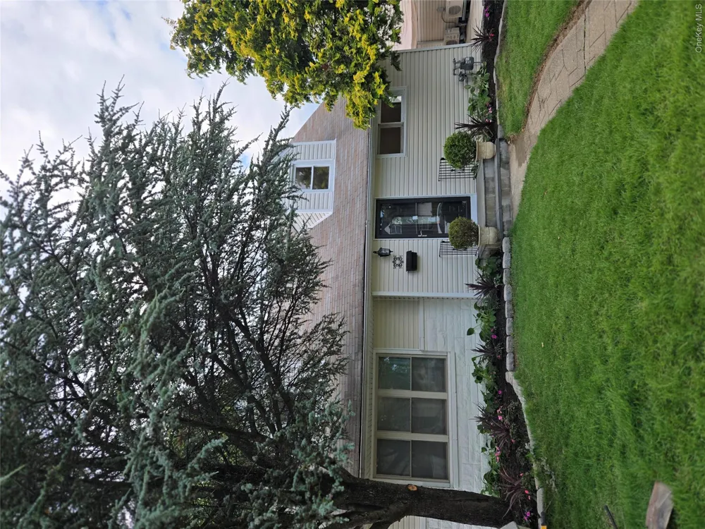 23 Harriman Avenue Hempstead, NY 11550