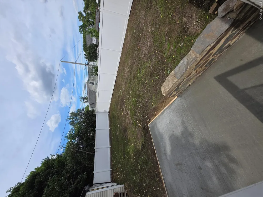 23 Harriman Avenue Hempstead, NY 11550