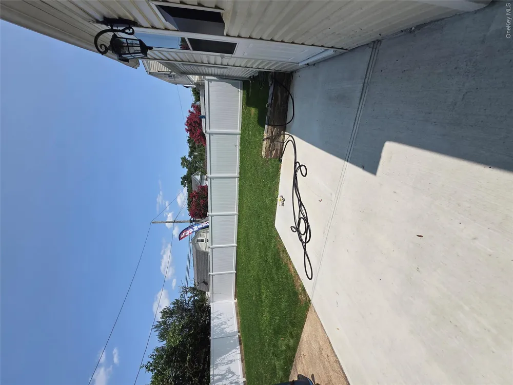 23 Harriman Avenue Hempstead, NY 11550