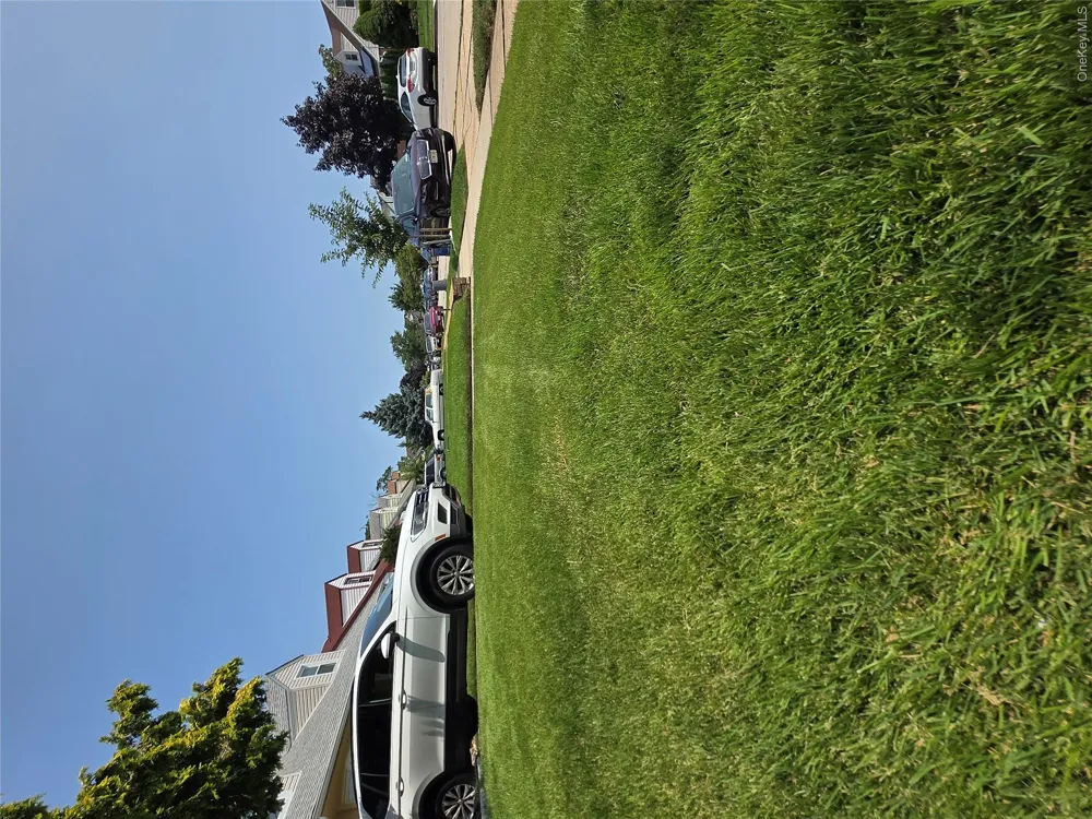 23 Harriman Avenue Hempstead, NY 11550