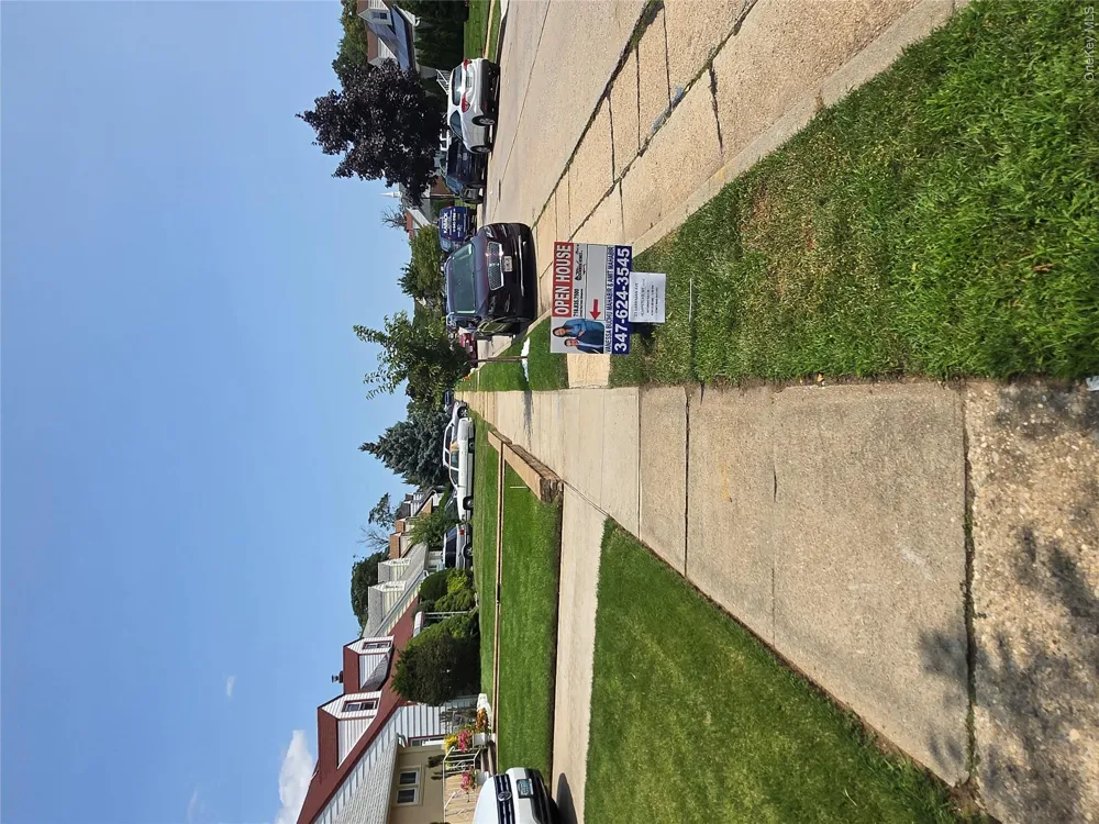 23 Harriman Avenue Hempstead, NY 11550