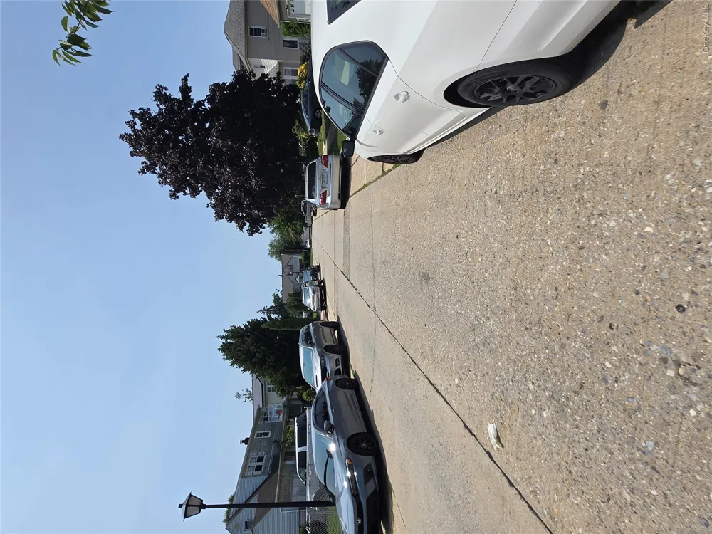 23 Harriman Avenue Hempstead, NY 11550