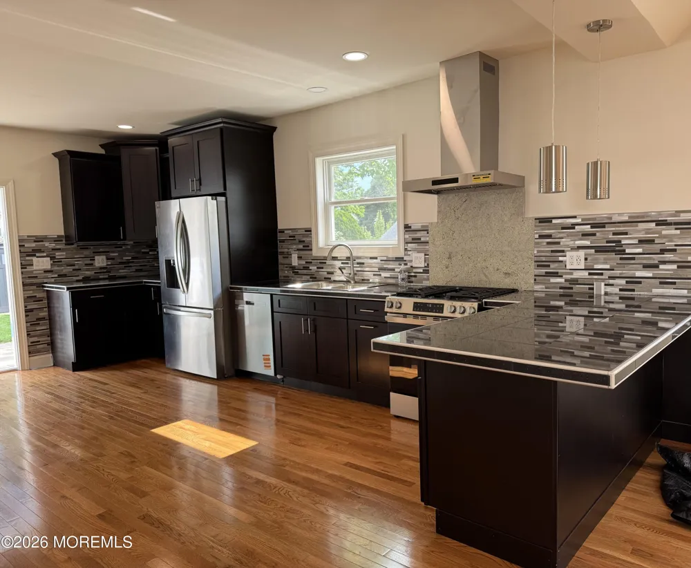 13 Locust Avenue Red Bank, NJ 07701