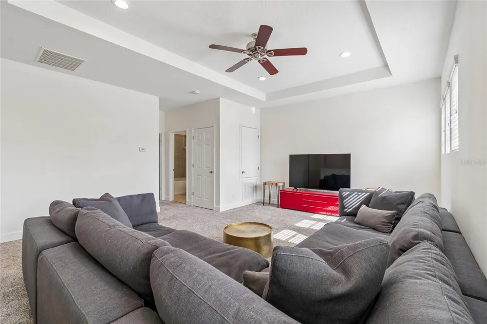 9323 BELLA VITA CIRCLE Land O Lakes, FL 34637