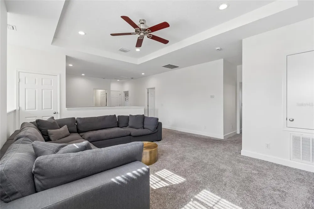 9323 BELLA VITA CIRCLE Land O Lakes, FL 34637