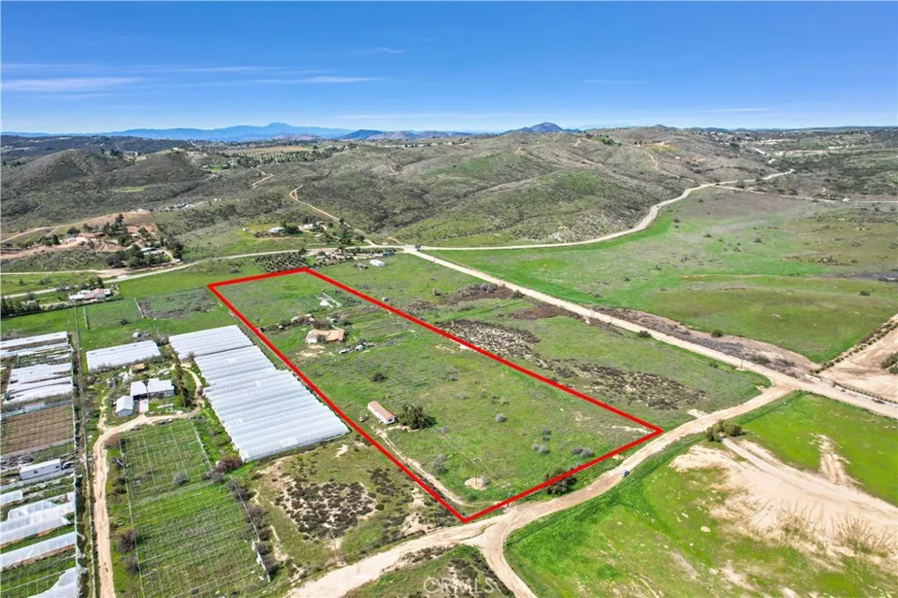 43450 Morgan Hemet, CA 92544