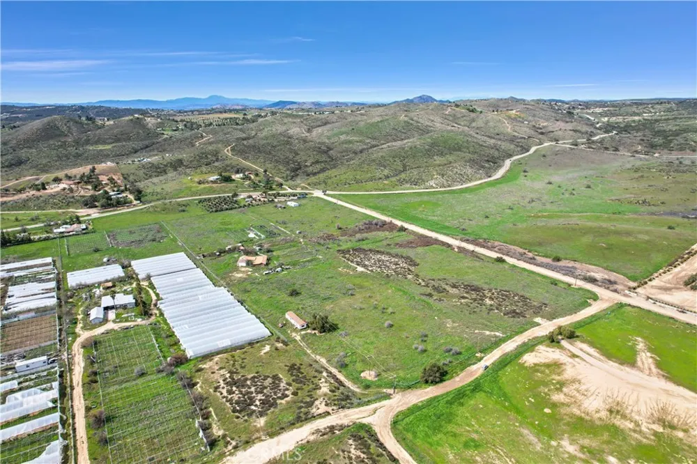 43450 Morgan Hemet, CA 92544
