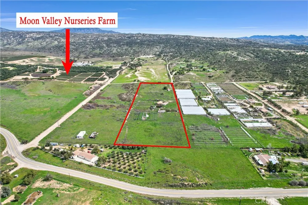 43450 Morgan Hemet, CA 92544