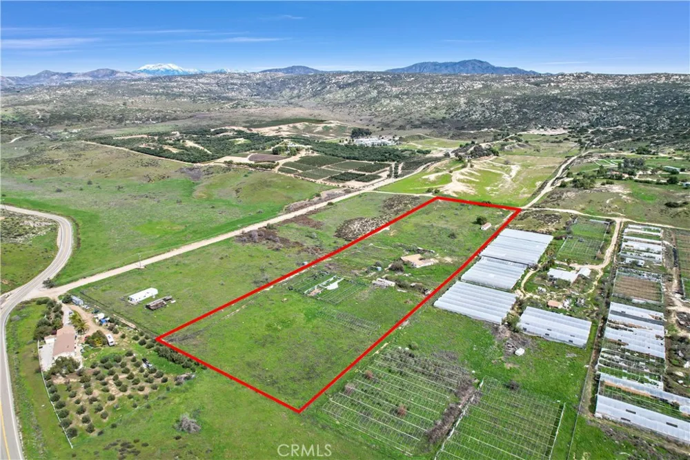 43450 Morgan Hemet, CA 92544