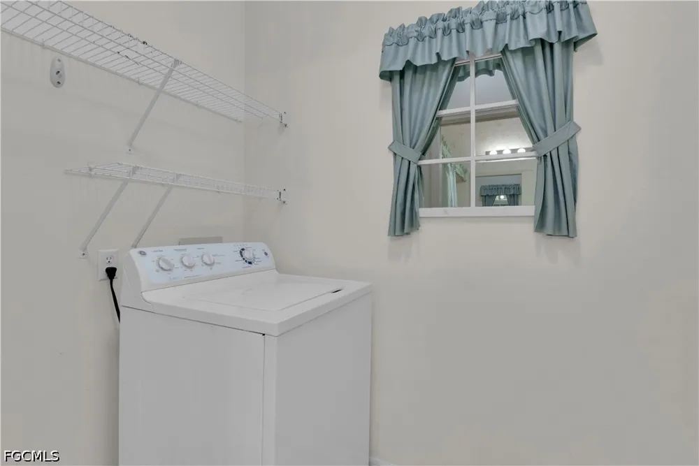 Candlewood Holw Estero, FL 33928