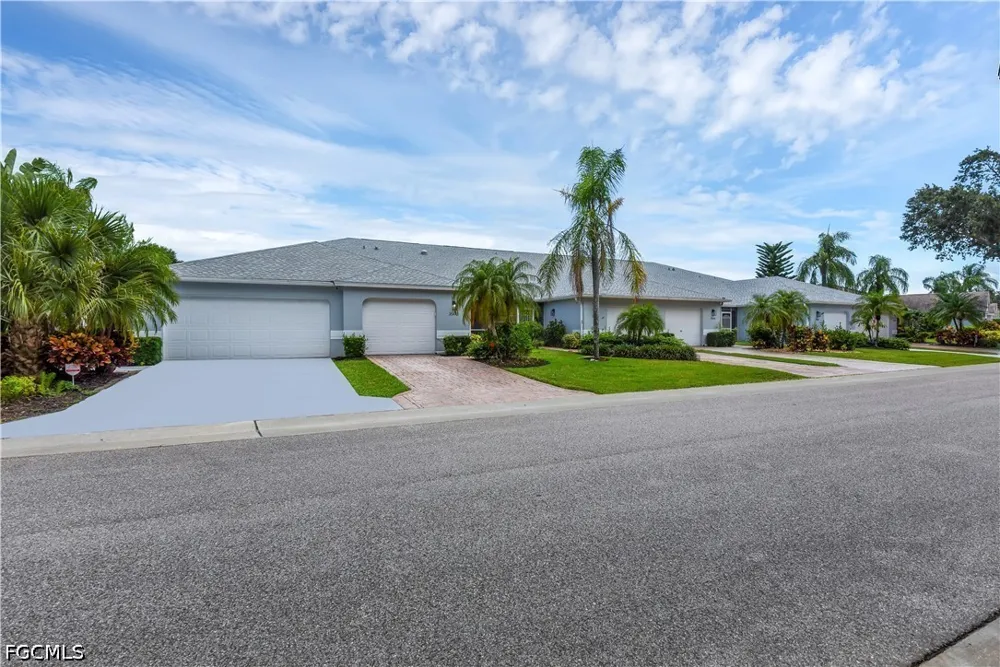 Candlewood Holw Estero, FL 33928
