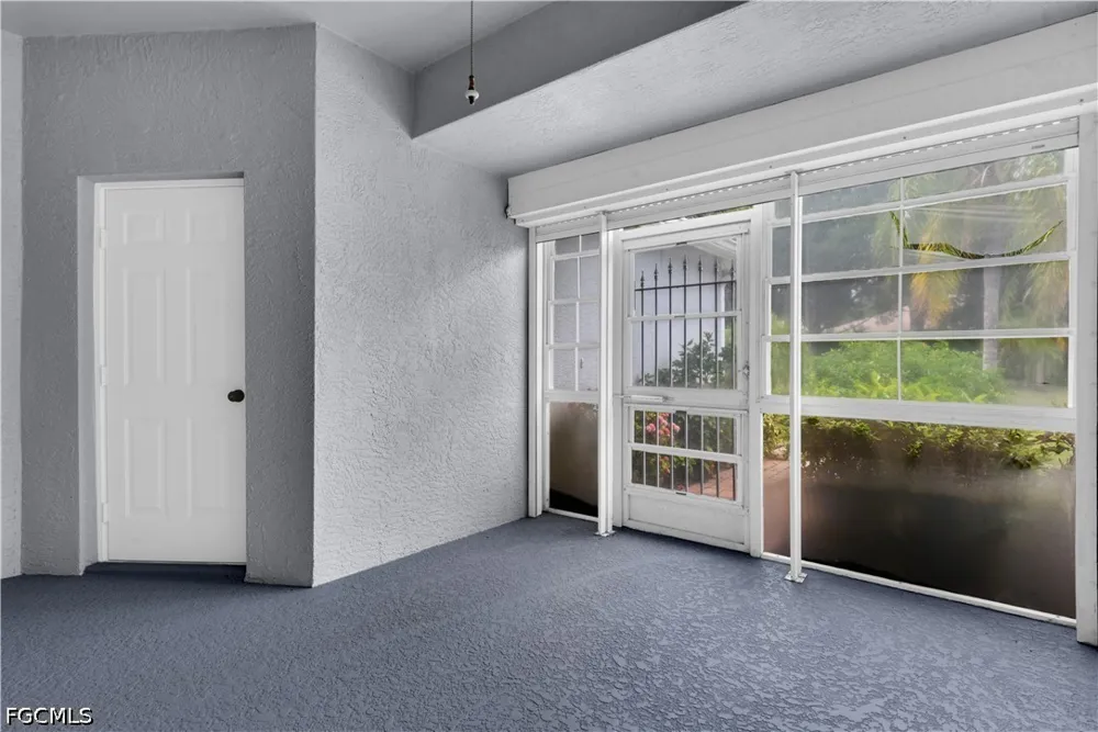 Candlewood Holw Estero, FL 33928