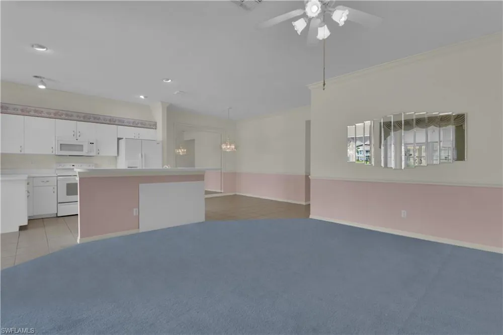 20670 Candlewood Holw Estero, FL 33928